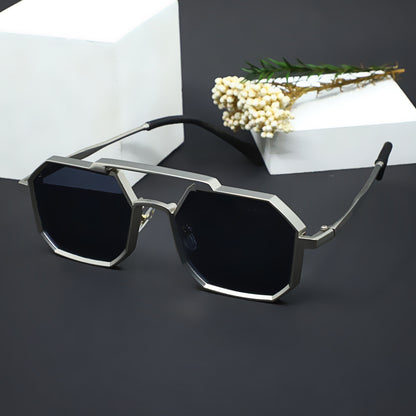 Celyn Silver And Black Sunglasses