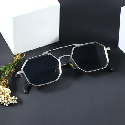 Celyn Silver And Black Sunglasses