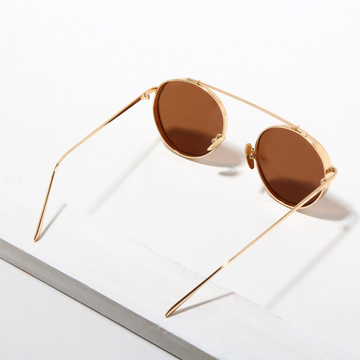 Laomi 003 Gold And Brown Sunglasses